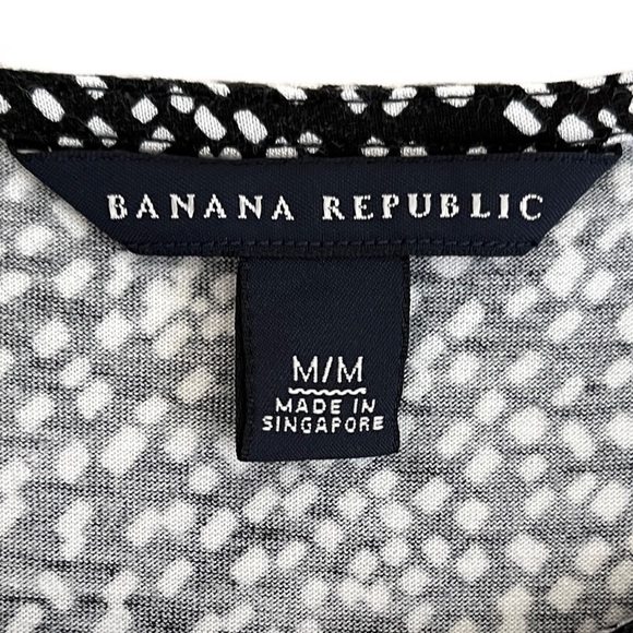 Banana Republic Patterned Short Sleeve Top - Picture 5 of 11